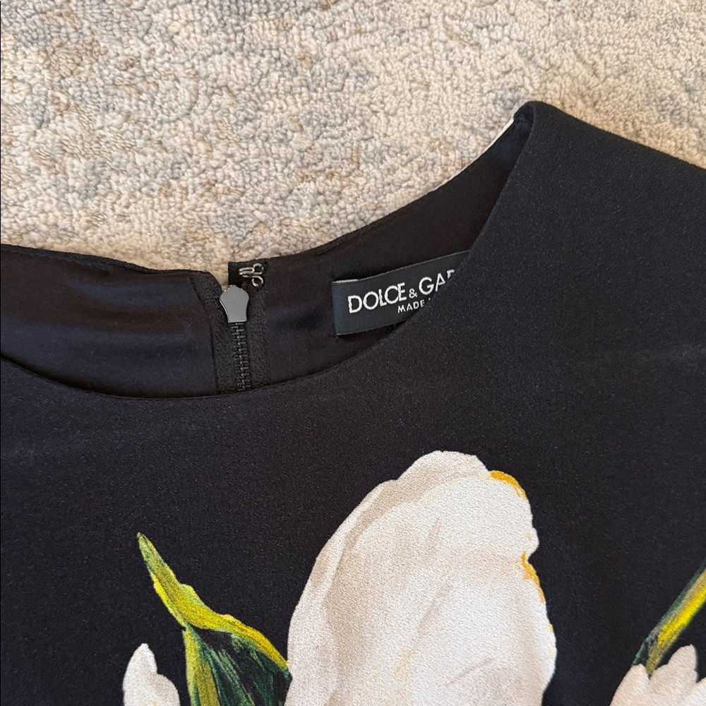 Dolce & Gabbana Black and White Floral Long Sleeve Dress - Picture 2 of 6